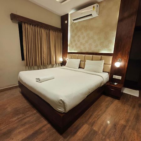 Al Noor Palace Bangalore Buitenkant foto